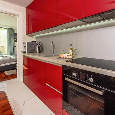 Apartment Amazing In With Kitchen Malinska